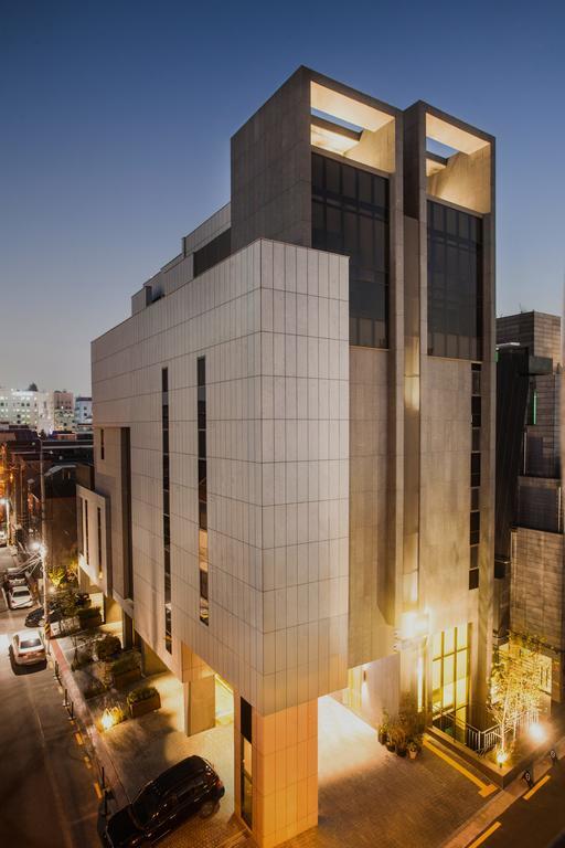 Hotel Gaden Suwon Exteriör bild