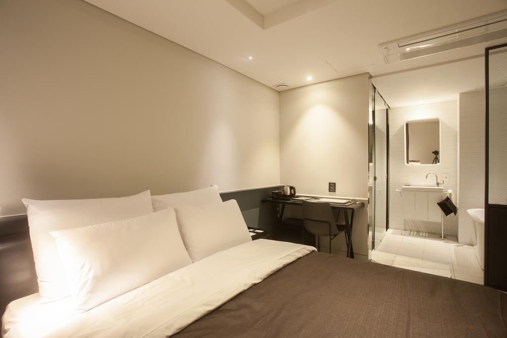 Hotel Gaden Suwon Exteriör bild