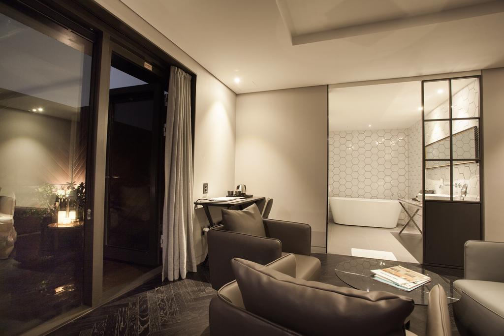 Hotel Gaden Suwon Exteriör bild