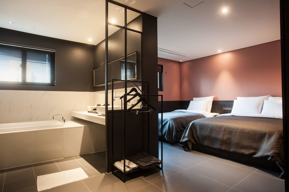Hotel Gaden Suwon Exteriör bild